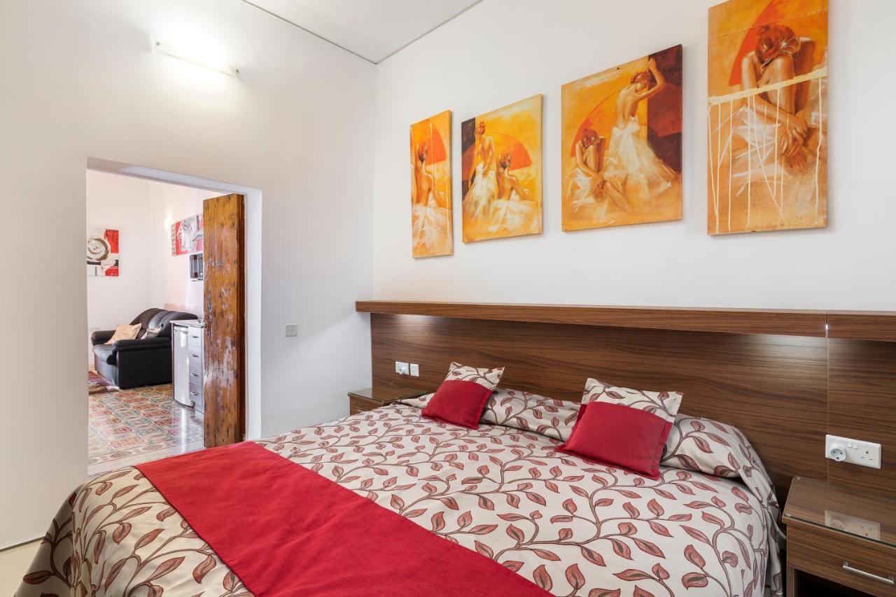 Quayside Apartments Marsaxlokk Eksteriør billede