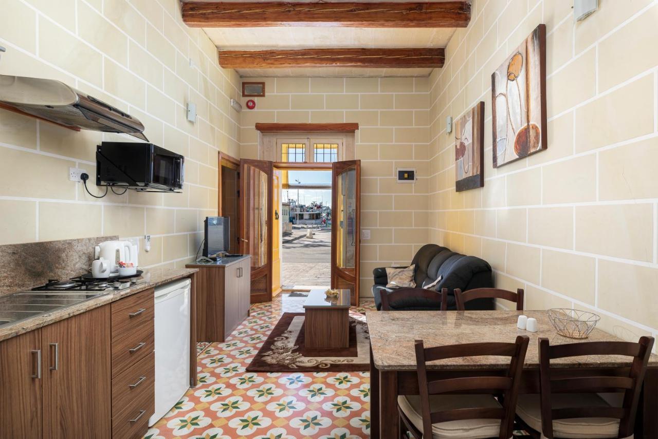 Quayside Apartments Marsaxlokk Eksteriør billede